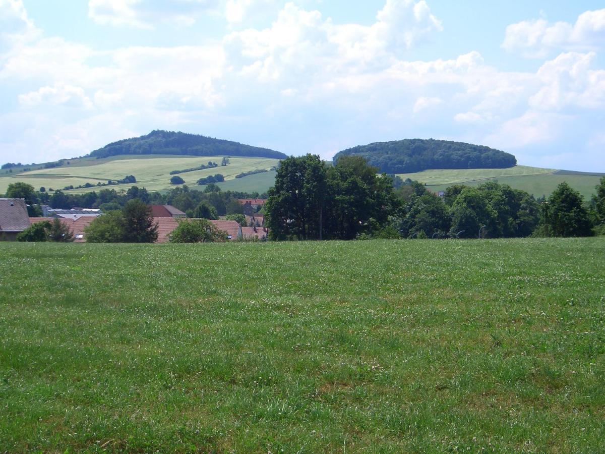 Hotel Zum Hecht Herrnhut Exterior foto